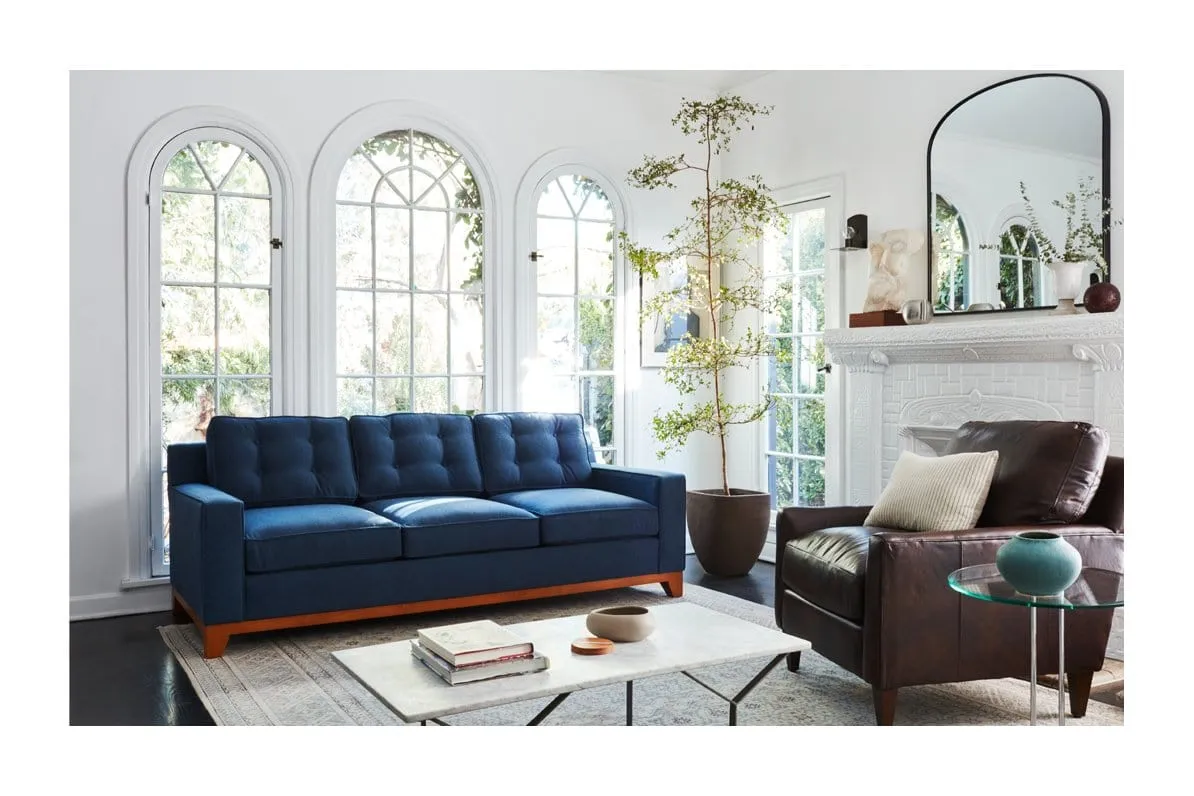 Brentwood Sofa :: Leg Finish: Espresso