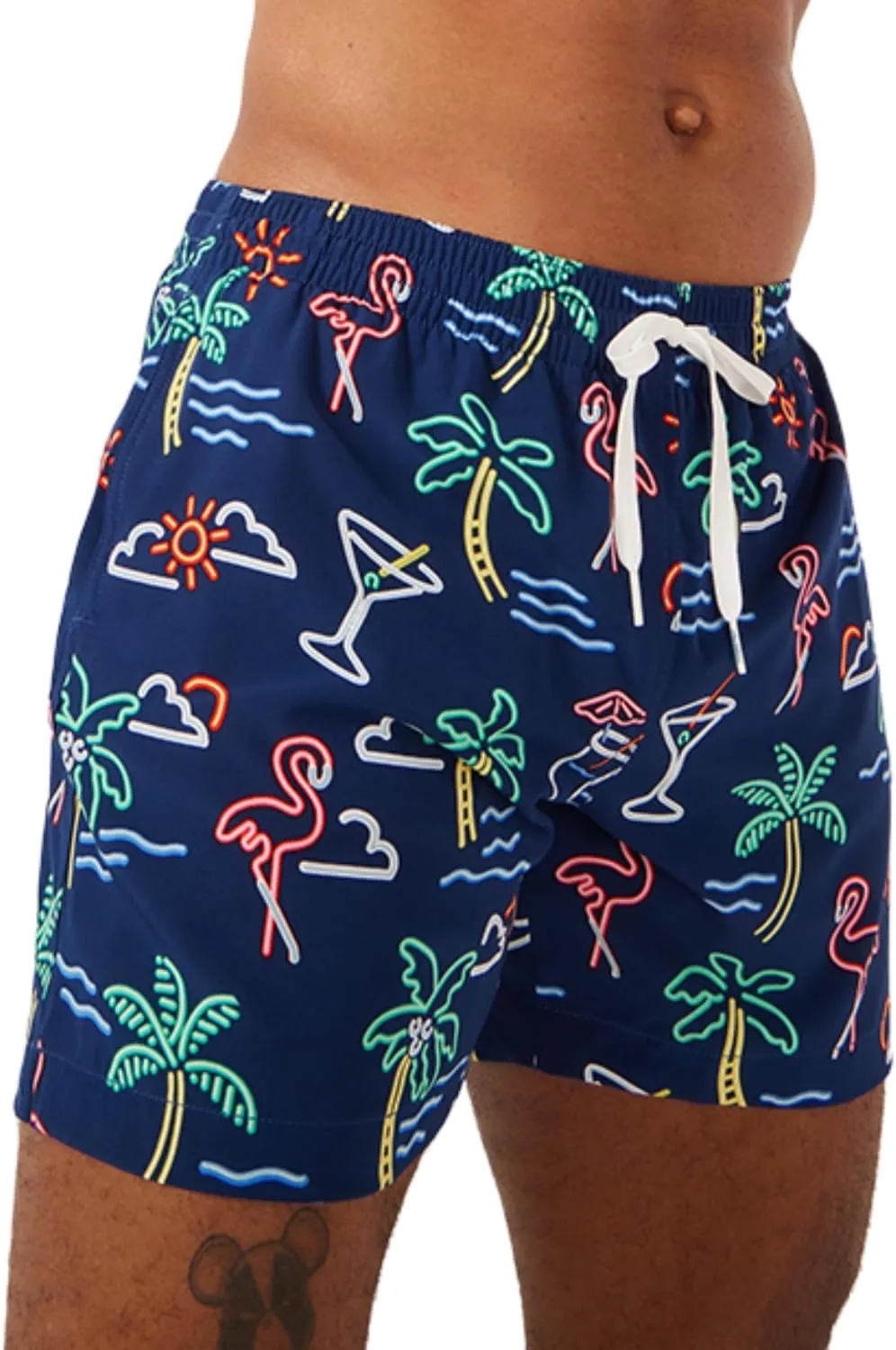 Chubbies Mens Swim Trunks ?C Mens Swim Shorts with 4-Way Stretch, 5.5?? Beach Shorts with Elastic Waist, Drawstring,Mesh Lining